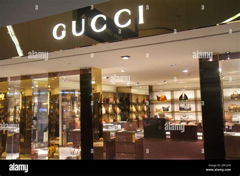 gucci san francisco airport|Gucci store sfo airport.